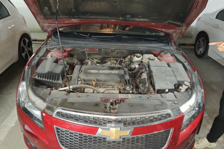 Used Chevrolet Cruze 2012 1.8L SX Automatic Transmission Engine Bay