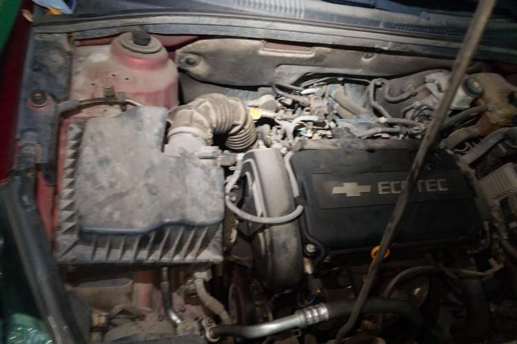 Used Chevrolet Cruze 2012 1.6L SL MT Engine Bay Right