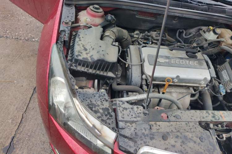 Used Chevrolet Cruze 2012 1.6L SL Grand Edition Manual Transmission Engine Bay Right