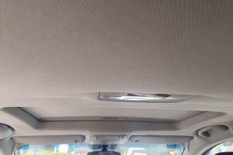 Used Chevrolet Cruze 2012 1.6L SE MT Headliner