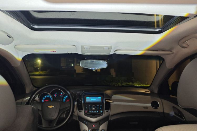 Used Chevrolet Cruze 2012 1.6L SL Grand Edition Automatic Headliner