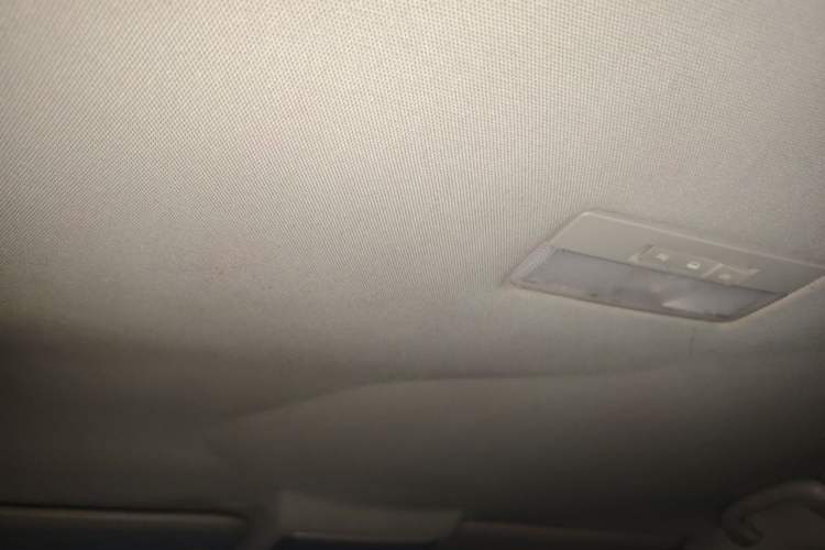 Used Chevrolet Cruze 2012 1.6L SL MT Headliner