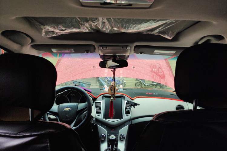 Used Chevrolet Cruze 2012 1.6L SL Grand Edition Manual Transmission Headliner