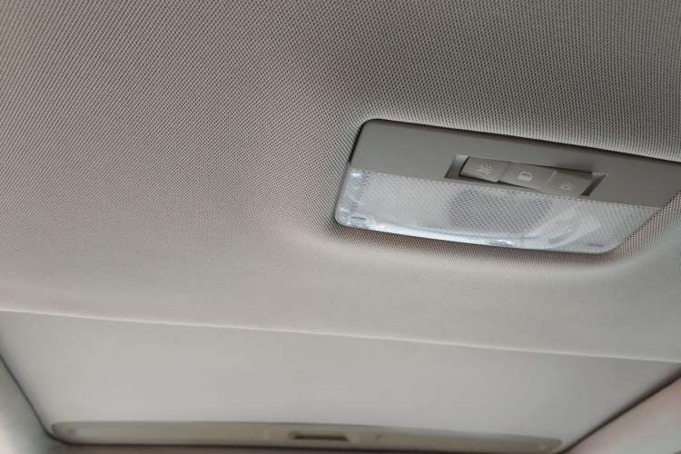 Used Chevrolet Cruze 2012 1.8L SE AT Headliner