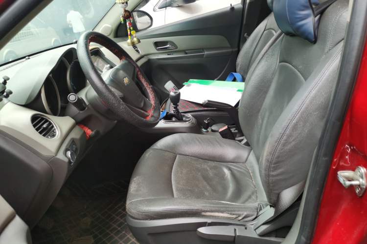 Used Chevrolet Cruze 2012 1.6L SL Grand Edition Manual Transmission Left Front Seat