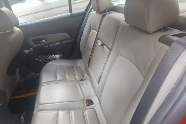 Used Chevrolet Cruze 2012 1.8L SE AT Left Rear Seat