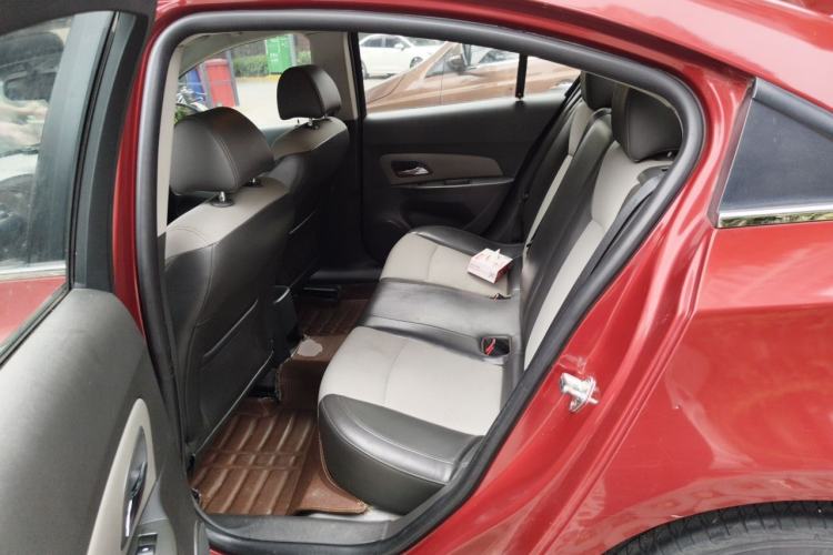 Used Chevrolet Cruze 2012 1.6L SL MT Left Rear Seat