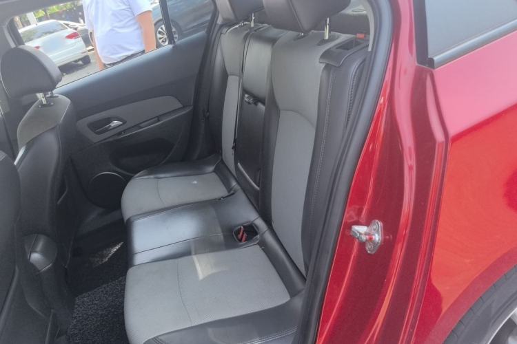 Used Chevrolet Cruze 2012 1.8L SE AT Left Rear Seat