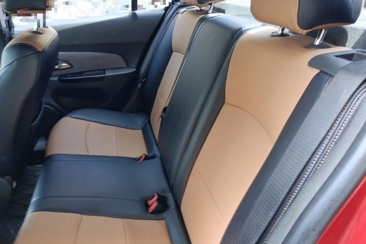 Used Chevrolet Cruze 2012 1.6L SL MT Left Rear Seat