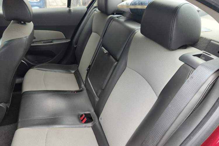 Used Chevrolet Cruze 2012 1.6L SE Automatic Left Rear Seat