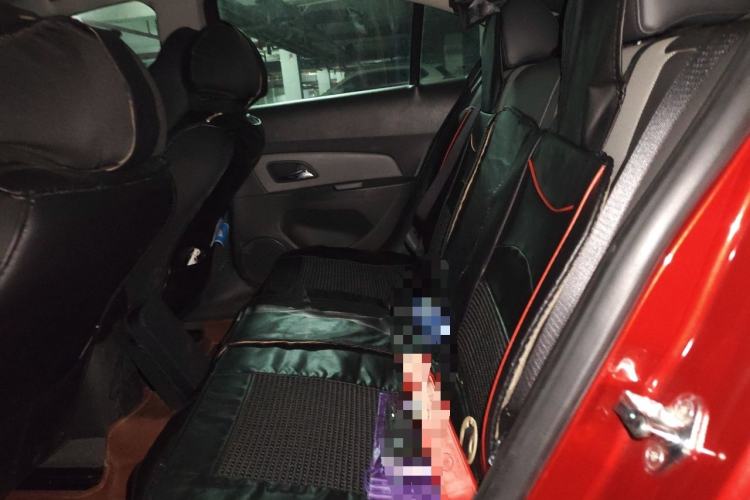 Used Chevrolet Cruze 2012 1.6L SL MT Left Rear Seat