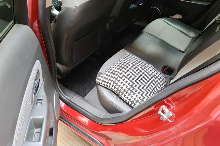 Used Chevrolet Cruze 2012 1.8L SE AT Left Rear Seat