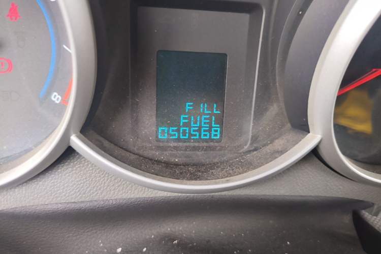 Used Chevrolet Cruze 2012 1.6L SL Grand Edition Manual Transmission Odometer Close Up