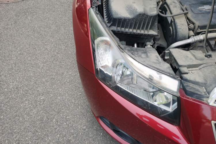 Used Chevrolet Cruze 2012 1.6L SE MT Right Front Headlight
