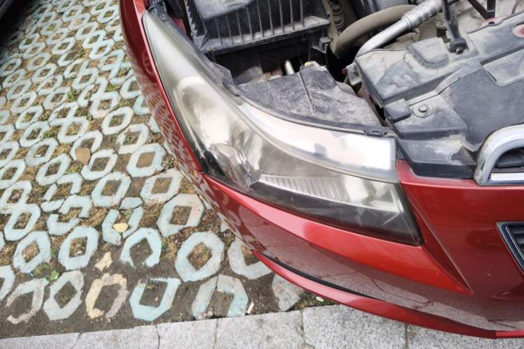 Used Chevrolet Cruze 2012 1.6L SL MT Right Front Headlight