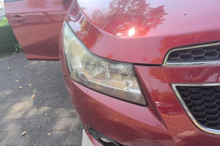 Used Chevrolet Cruze 2012 1.8L SE AT Right Front Headlight