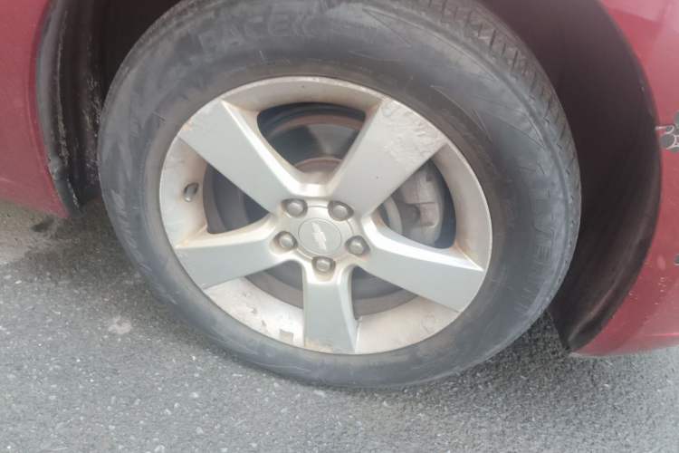 Used Chevrolet Cruze 2012 1.8L SE AT Right Front Wheel Hub