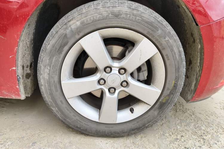 Used Chevrolet Cruze 2012 1.8L SE AT Right Front Wheel Hub