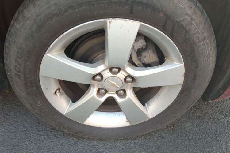 Used Chevrolet Cruze 2012 1.6L SE Automatic Right Front Wheel Hub