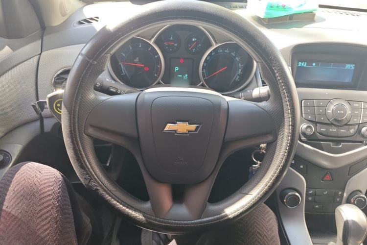 Used Chevrolet Cruze 2012 1.6L SE Automatic Steering Wheel