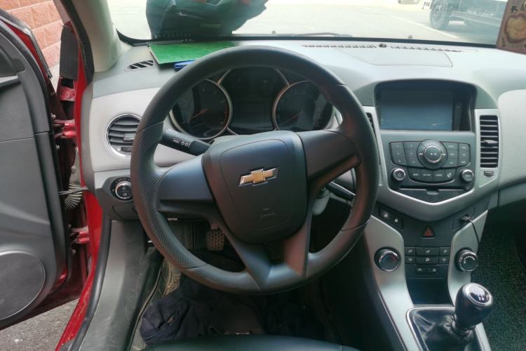 Used Chevrolet Cruze 2012 1.6L SE MT Steering Wheel