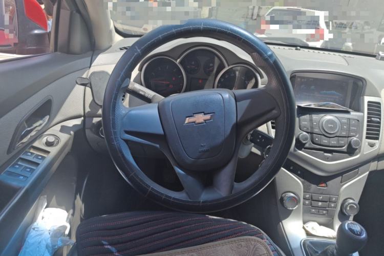 Used Chevrolet Cruze 2012 1.6L SE MT Steering Wheel