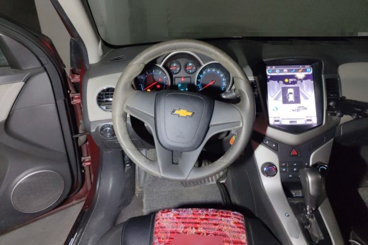 Used Chevrolet Cruze 2012 1.6L SE Automatic Steering Wheel