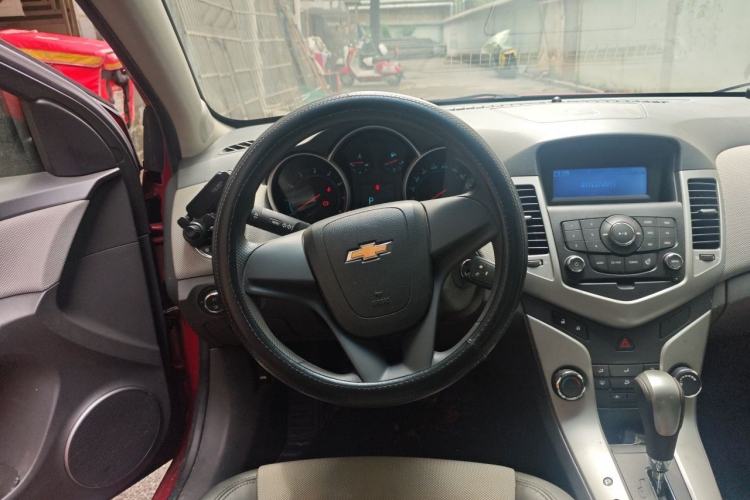 Used Chevrolet Cruze 2012 1.6L SE Automatic Steering Wheel