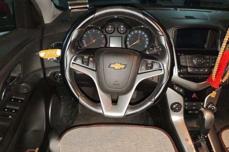 Used Chevrolet Cruze 2012 1.8L SX Automatic Transmission Steering Wheel