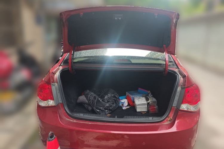 Used Chevrolet Cruze 2012 1.6L SE Automatic Trunk