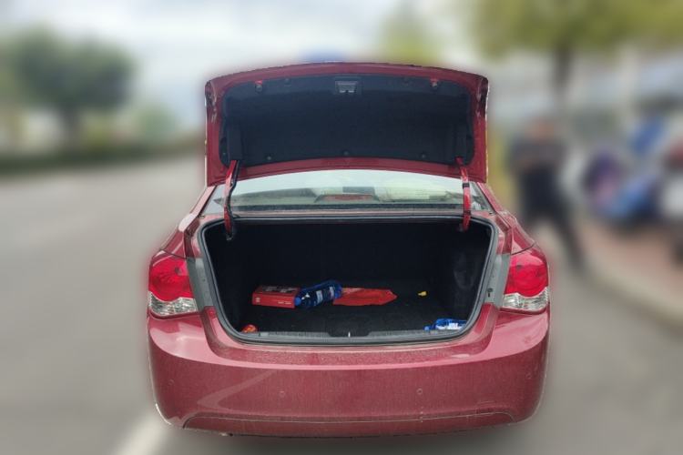 Used Chevrolet Cruze 2012 1.6L SE Automatic Trunk