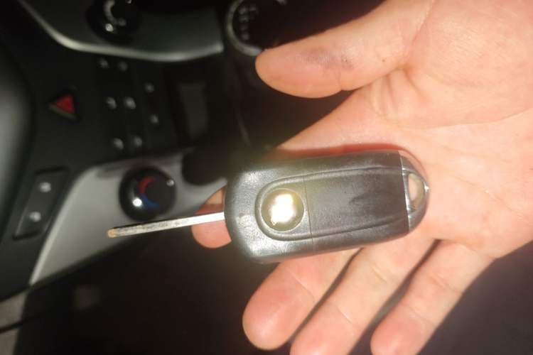 Used Chevrolet Cruze 2012 1.6L SL MT Vehicle Key