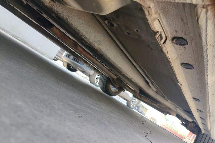 Used Chevrolet Cruze 2012 1.6L SL Grand Edition Manual Transmission Chassis Front Left
