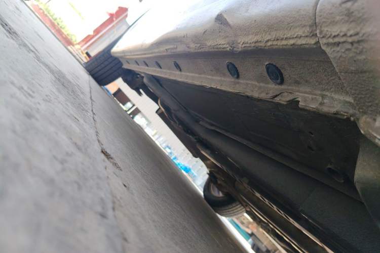 Used Chevrolet Cruze 2012 1.6L SL Grand Edition Manual Transmission Chassis Front Right