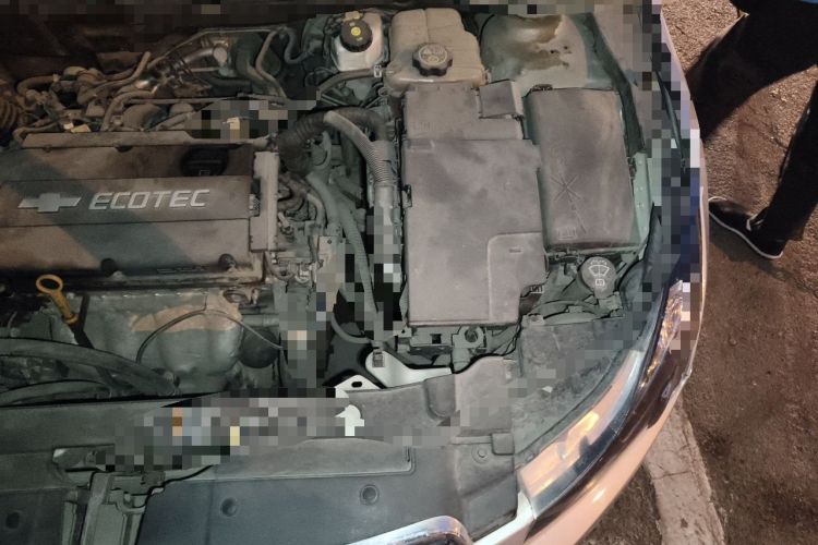 Used Chevrolet Cruze 2012 1.6L SE MT Engine Bay Left