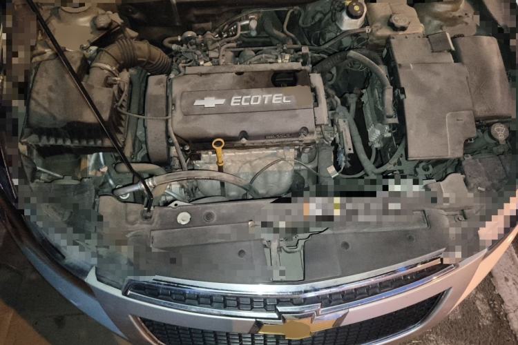 Used Chevrolet Cruze 2012 1.6L SE MT Engine Bay