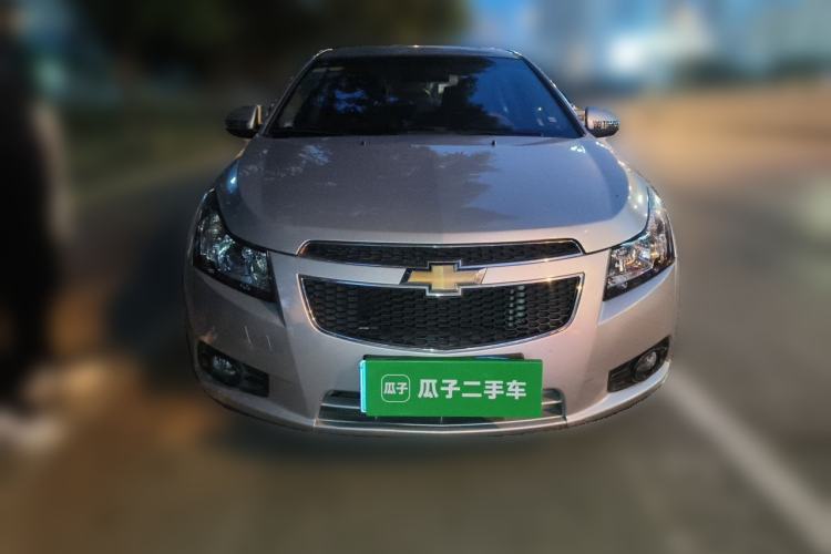 Used Chevrolet Cruze 2012 1.6L SE MT Front