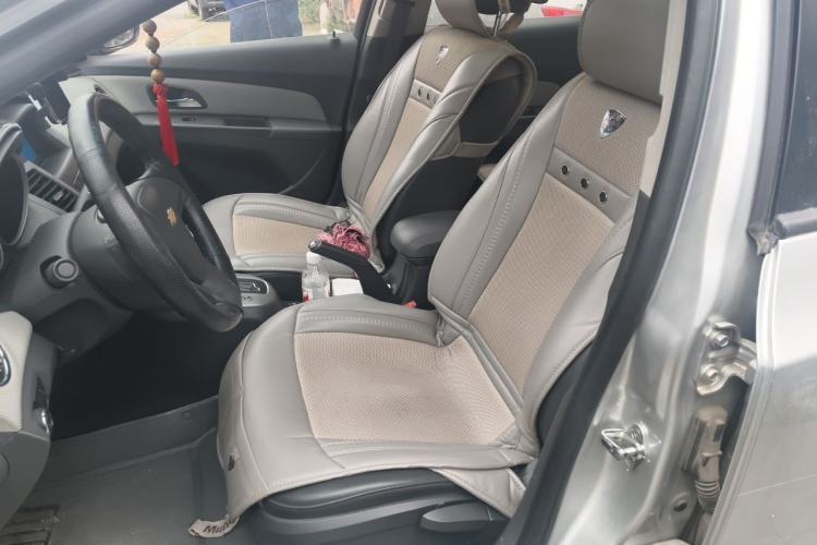 Used Chevrolet Cruze 2012 1.8L SE AT Left Front Seat
