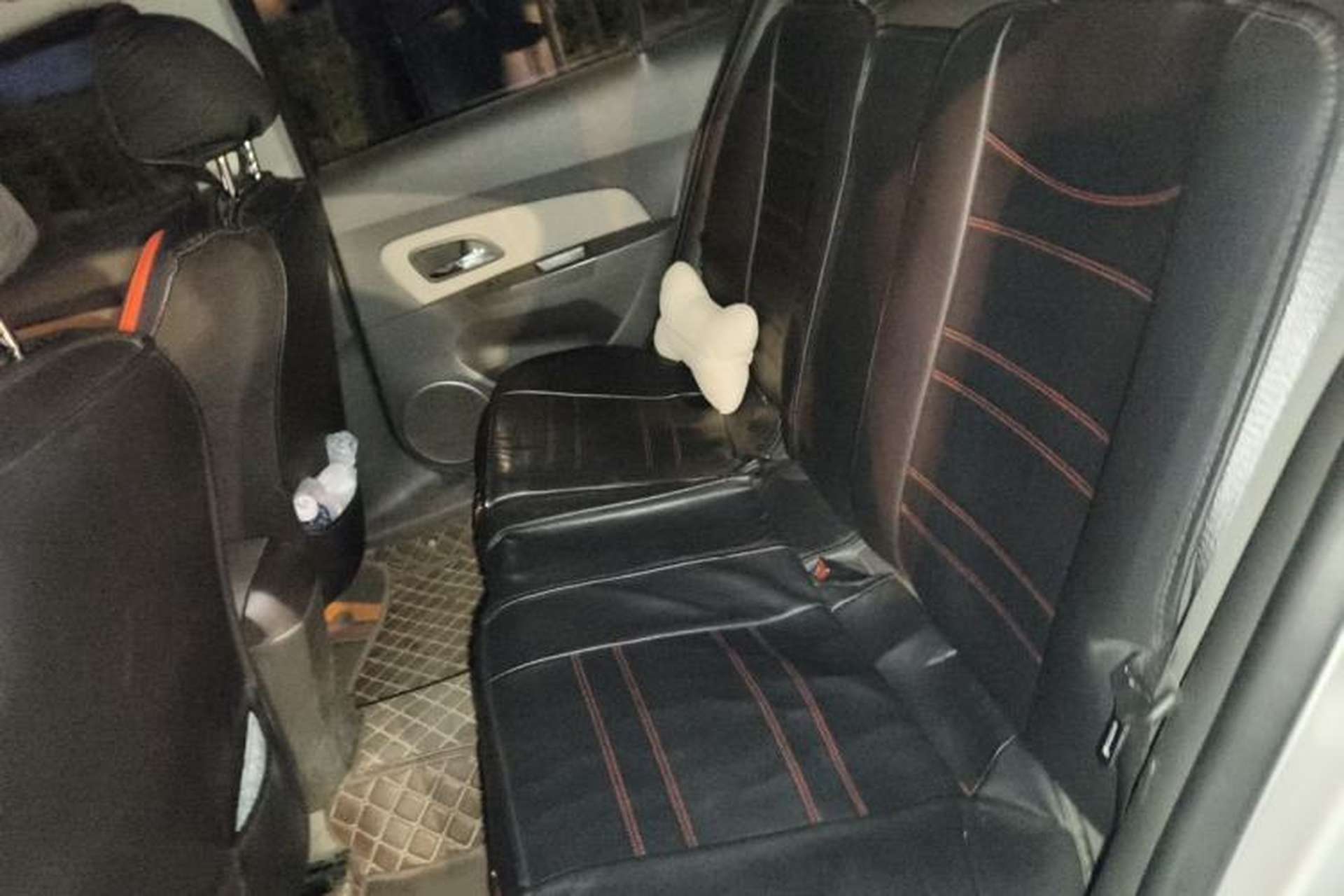 Used Chevrolet Cruze 2012 1.6L SE MT Left Rear Seat