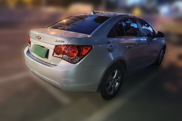 Used Chevrolet Cruze 2012 1.6L SE MT Rear Right 45 Deg