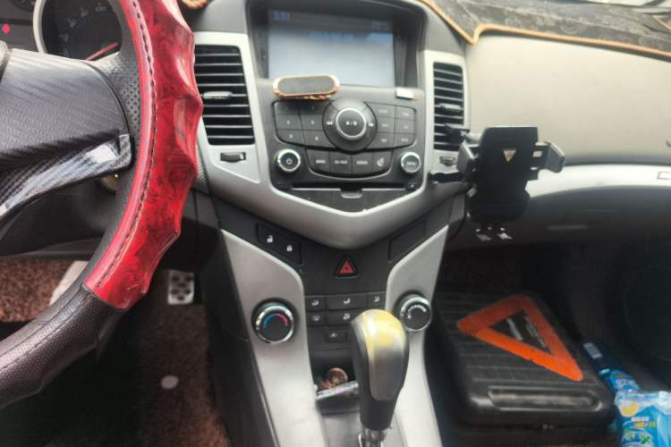 Used Chevrolet Cruze 2012 1.6L SE Automatic Audio And AC Panel