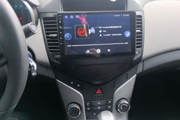 Used Chevrolet Cruze 2012 1.8L SE AT Audio And AC Panel