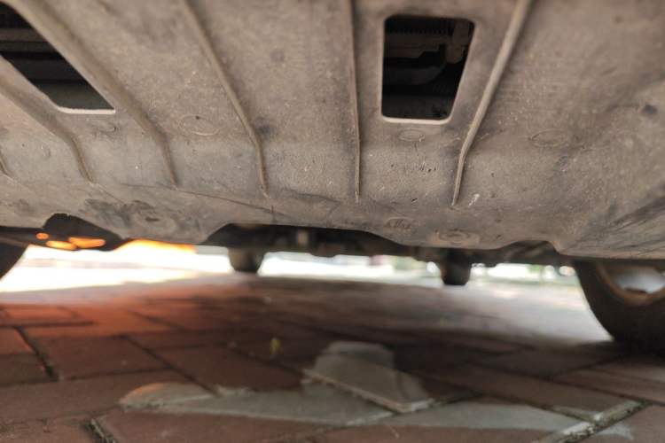 Used Chevrolet Cruze 2012 1.8L SE AT Chassis Front