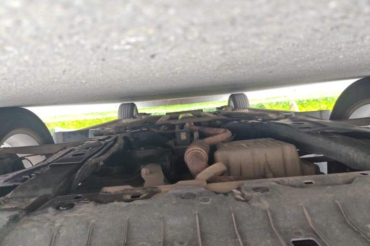 Used Chevrolet Cruze 2012 1.6L SE MT Chassis Front