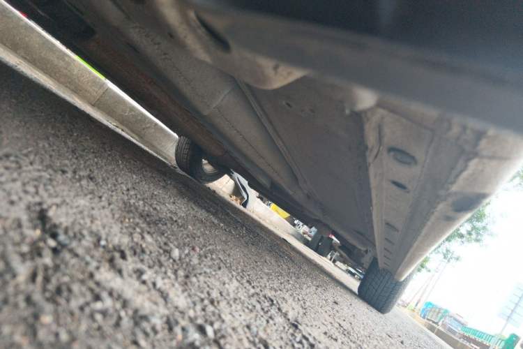 Used Chevrolet Cruze 2012 1.8L SE AT Chassis Front Left
