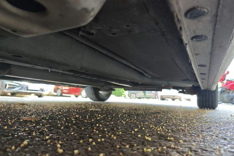 Used Chevrolet Cruze 2012 1.6L SL Grand Edition Manual Transmission Chassis Front Left