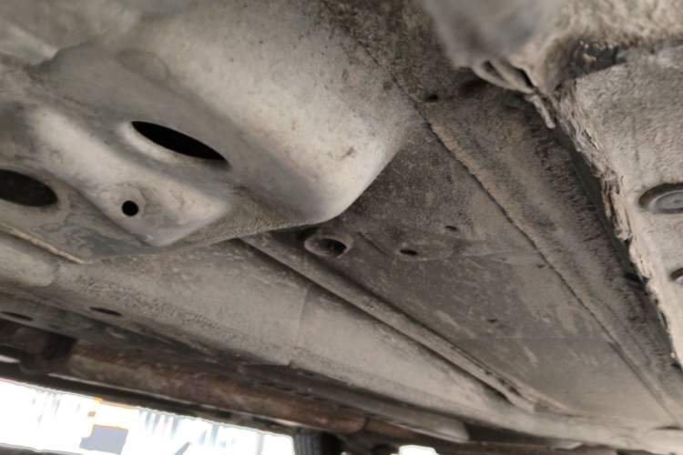 Used Chevrolet Cruze 2012 1.8L SE AT Chassis Front Left