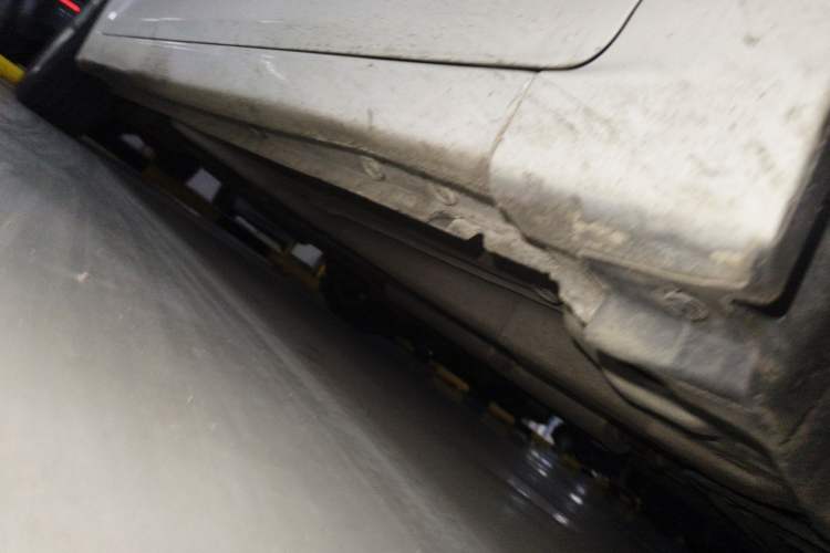 Used Chevrolet Cruze 2012 1.8L SX Automatic Transmission Chassis Front Right