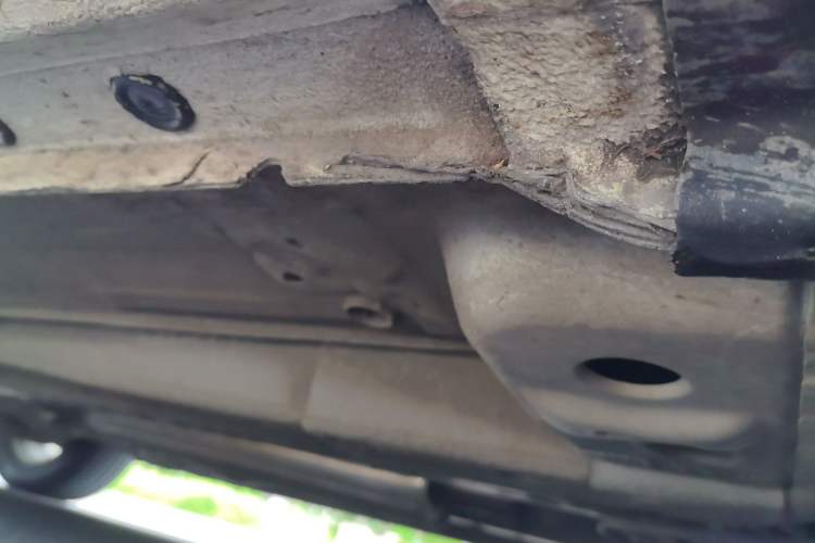 Used Chevrolet Cruze 2012 1.8L SE AT Chassis Front Right