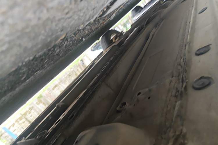 Used Chevrolet Cruze 2012 1.6L SL MT Chassis Front Right